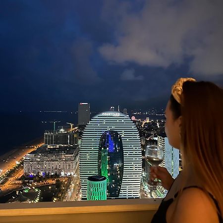 Luxury Beach Front Hotel Batumi Exterior photo